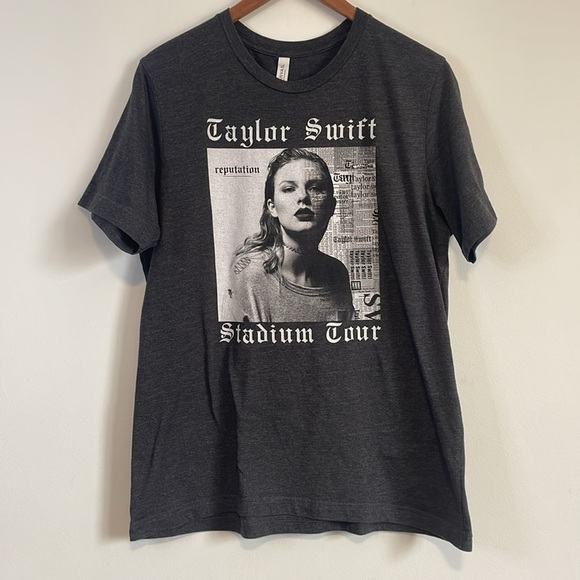 Taylor Swift Reputation Tour Shirt Large Gray White 2017 Rep Stadium Merch - Picture 1 of 16